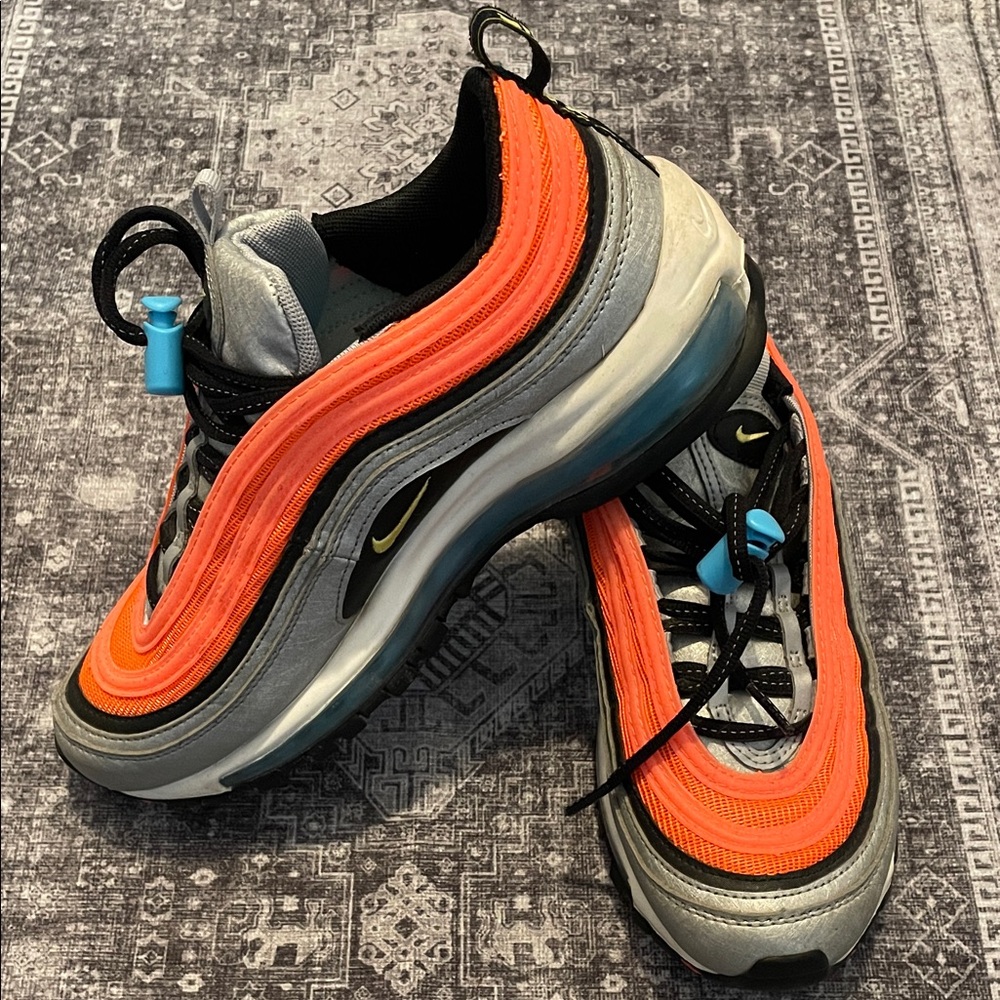 EUC Nike Air Max 97 GS Sky Nike GS